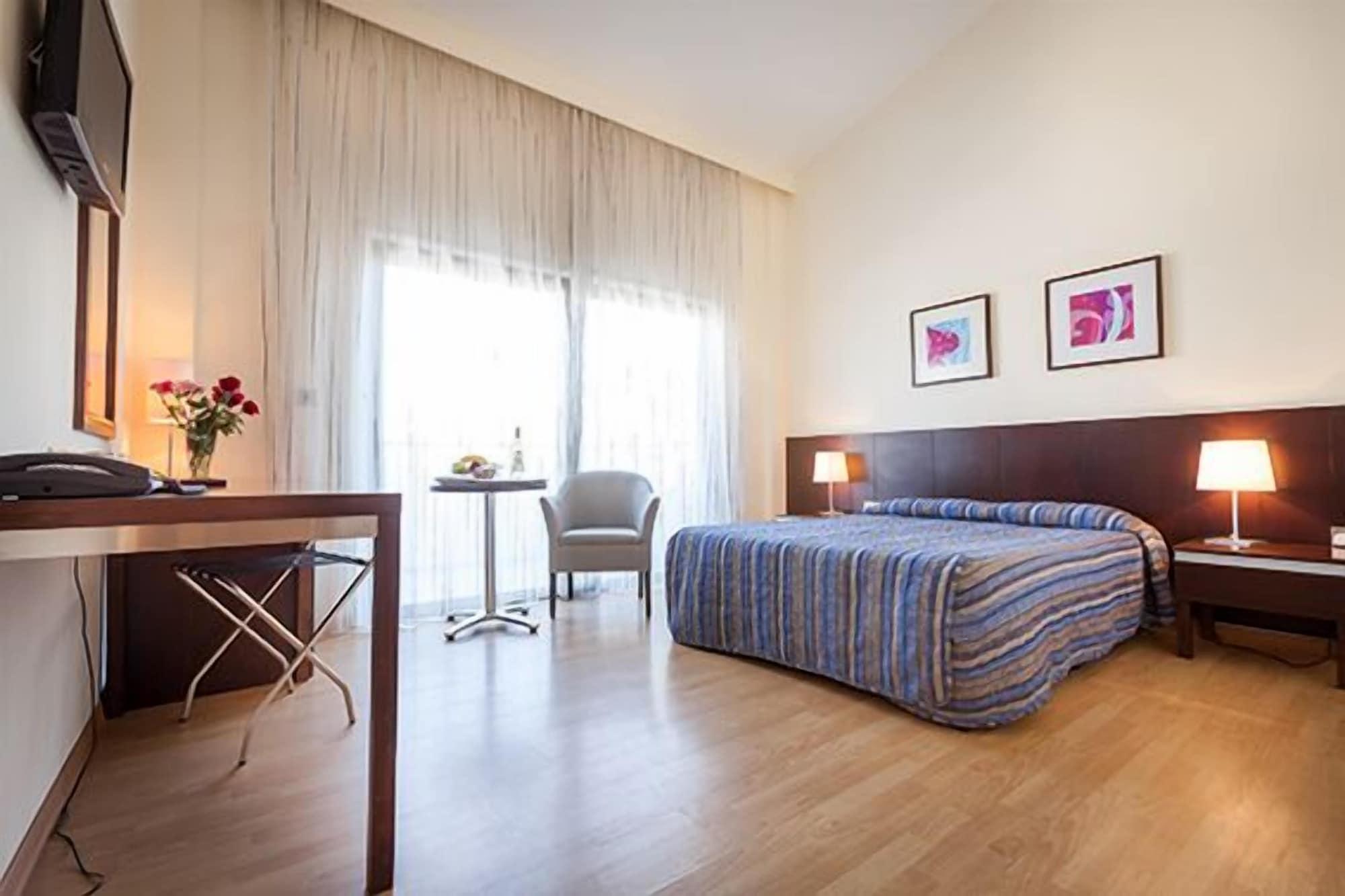 Crown Resorts Henipa Larnaca Luaran gambar