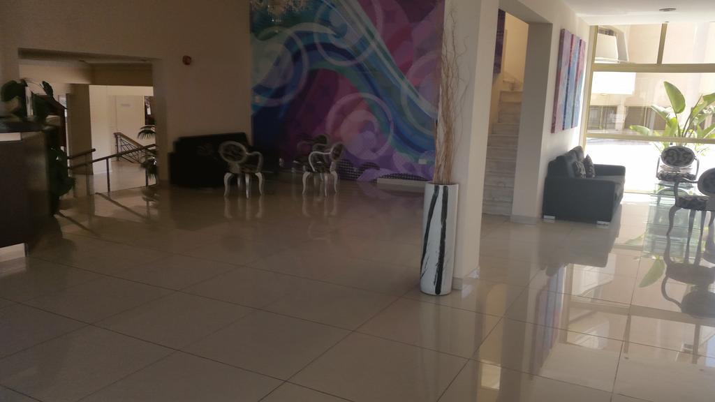 Crown Resorts Henipa Larnaca Luaran gambar
