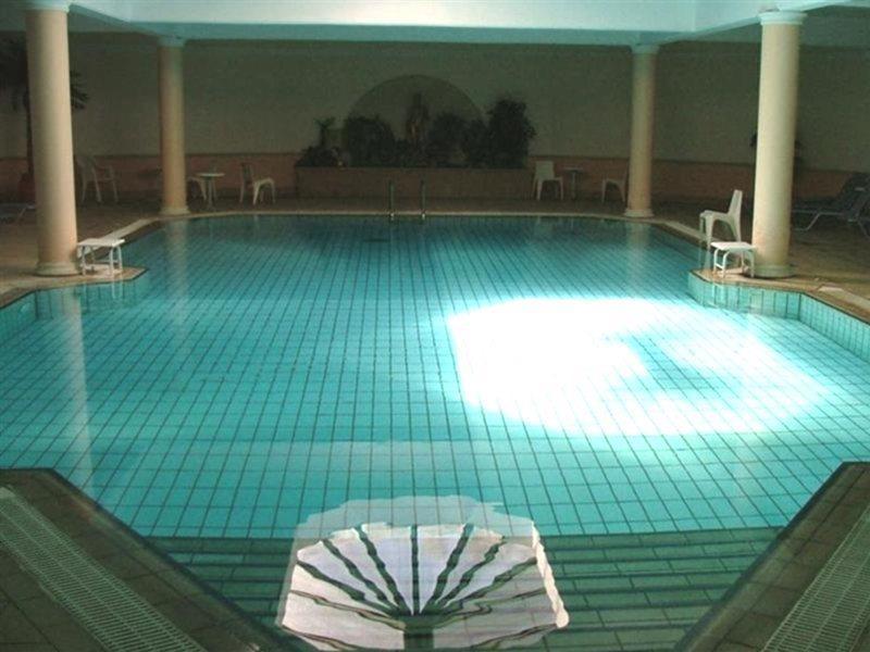 Crown Resorts Henipa Larnaca Luaran gambar
