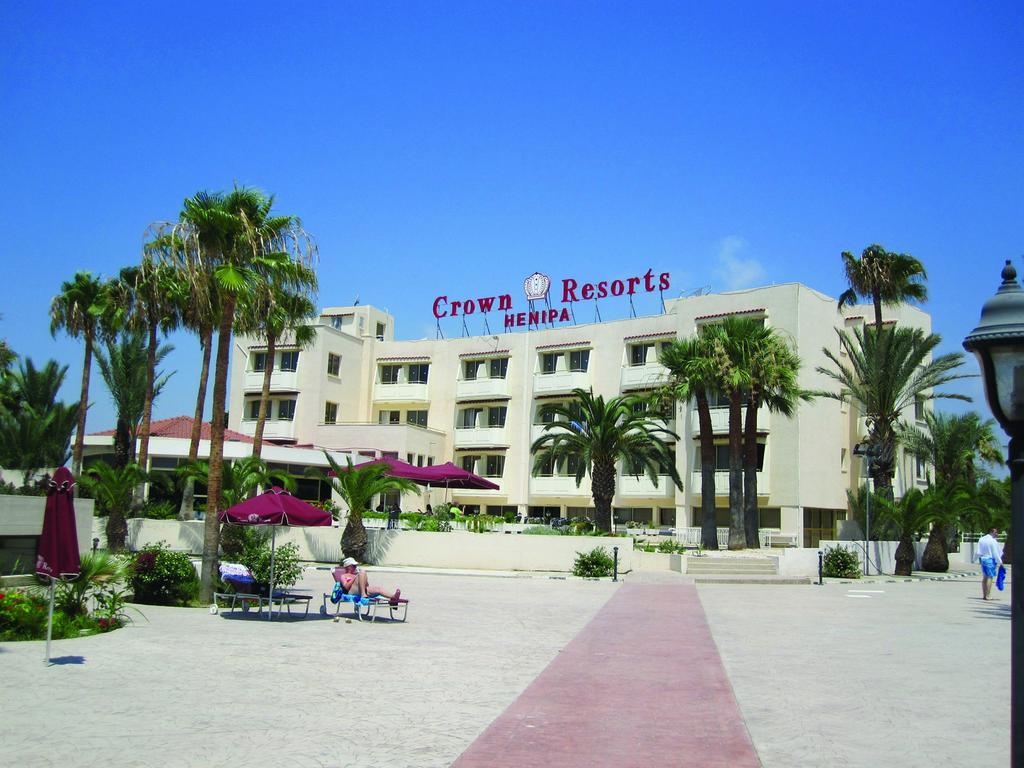 Crown Resorts Henipa Larnaca Luaran gambar