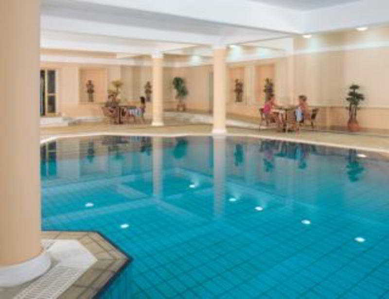 Crown Resorts Henipa Larnaca Luaran gambar