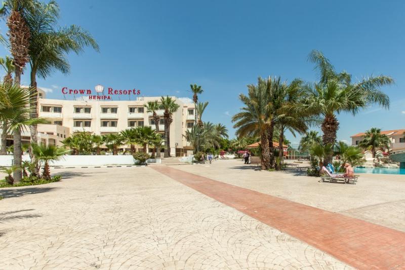 Crown Resorts Henipa Larnaca Luaran gambar